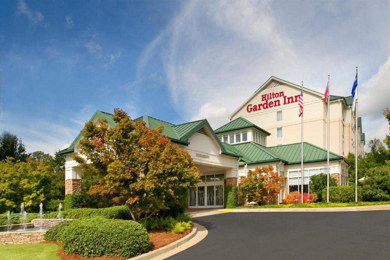 Hilton Garden Inn Columbus Exterior photo