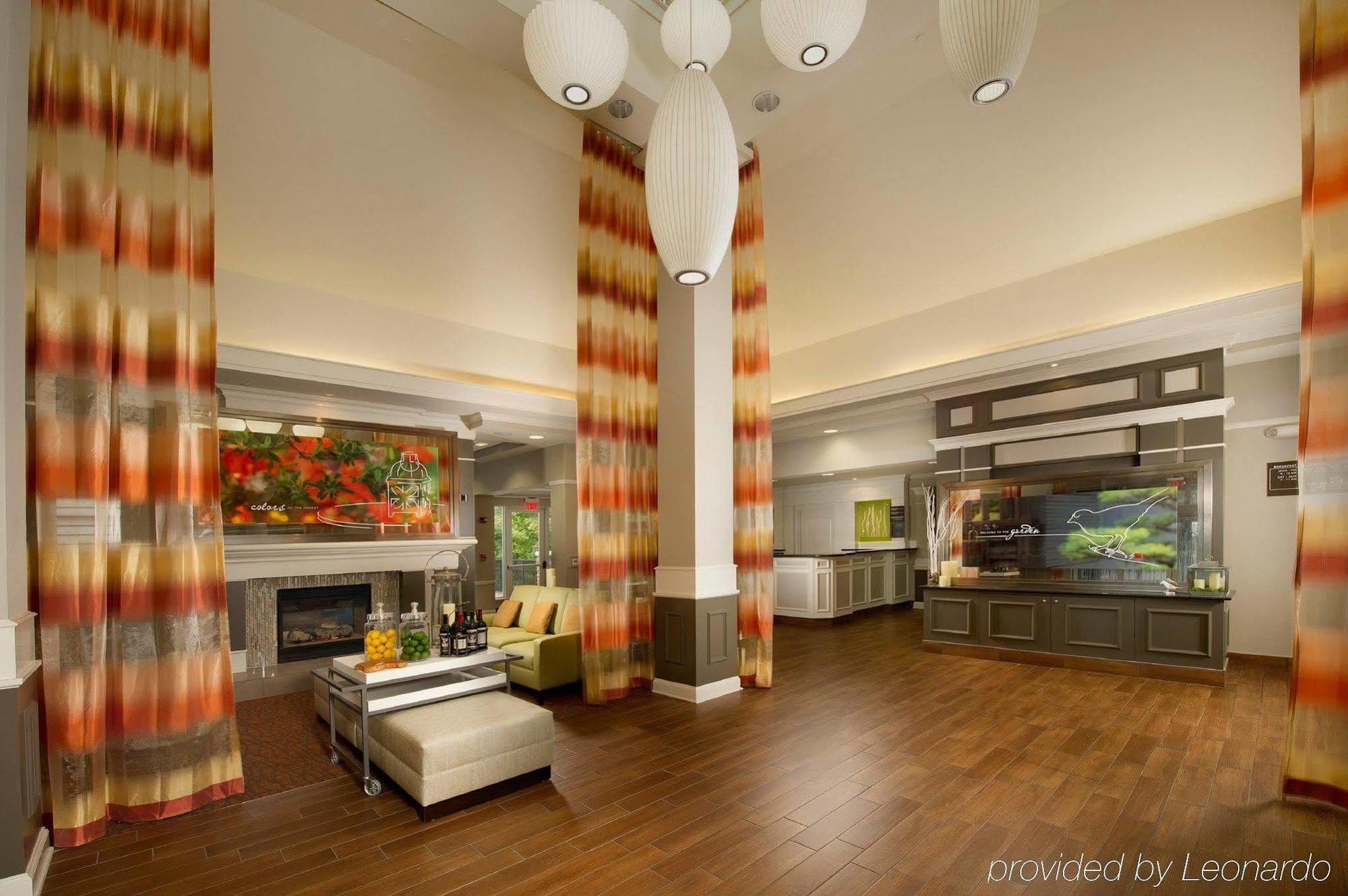 Hilton Garden Inn Columbus Exterior photo